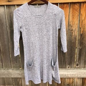 Gray knit tunic sweater
